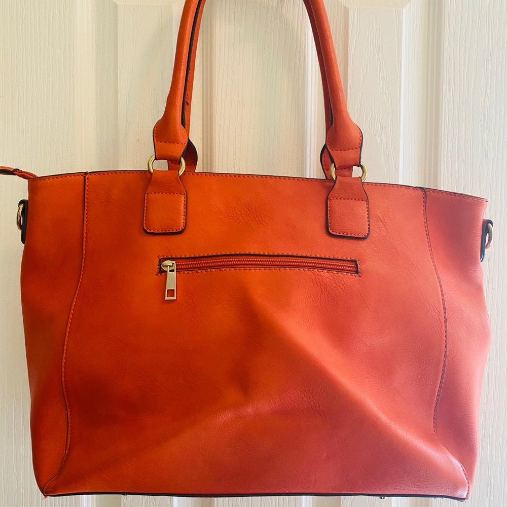 Beautiful like new purse! - Picture 13 of 13